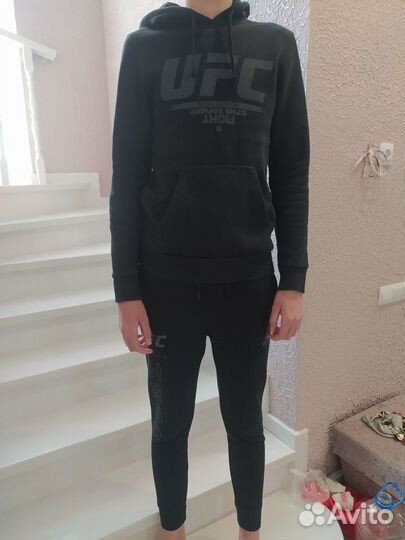 Спортивный костюм reebok ufs муж. р.44