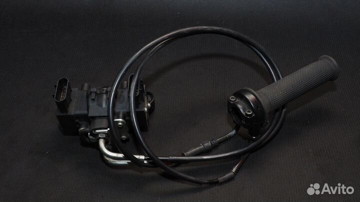 Ручка газа с управлением на Aprilia RSV4, Tuono V4