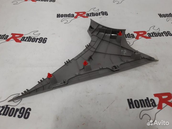 Накладка стойки задняя левая Honda Civic 4D LDA