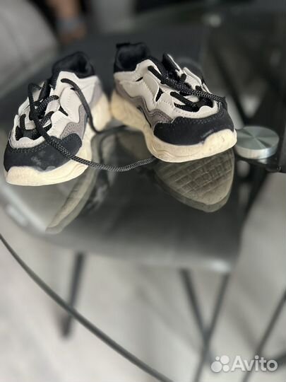 Кроссовки детские