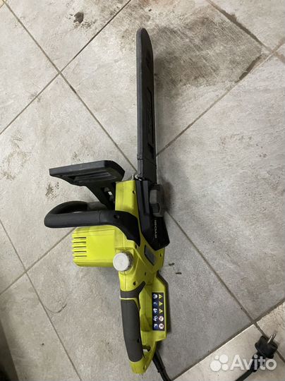 Электрическая цепная пила Ryobi RCS2340B
