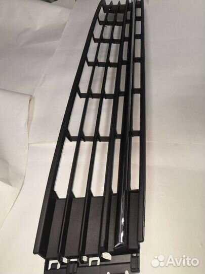 Решетка в бампер для Volkswagen Polo