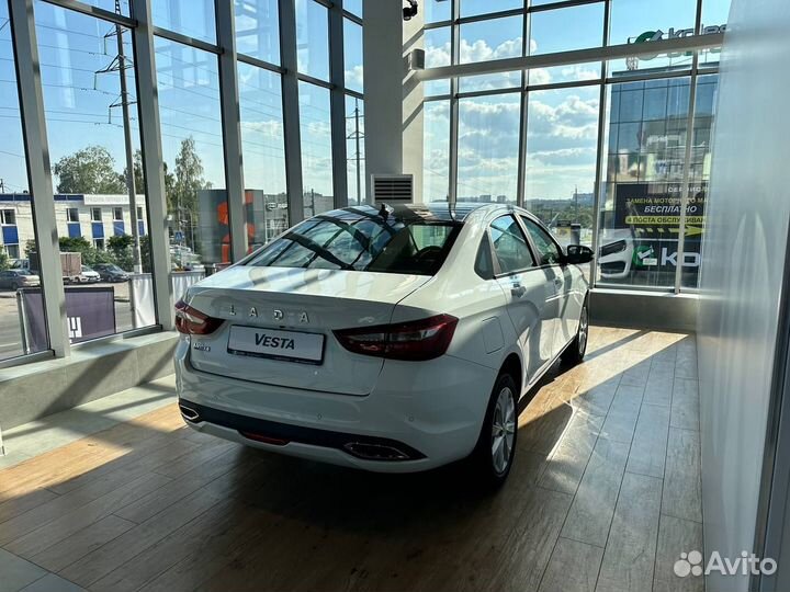 LADA Vesta 1.8 CVT, 2024