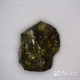 Празиолит (зелёный кварц) природный