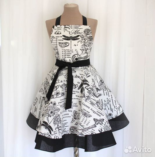 Фартук для кухни женский