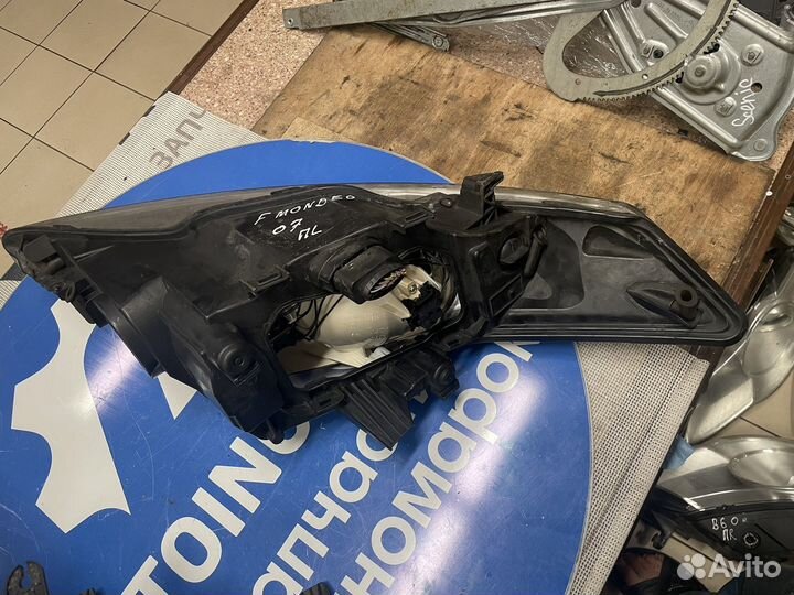 Фара левая Ford Mondeo 4 1812689