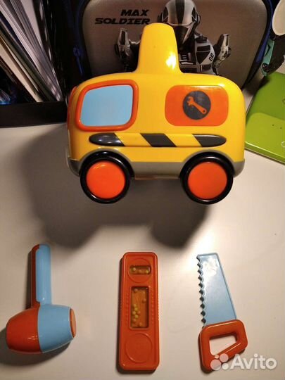 Машинка- каталка ELC