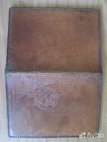 Бумажник мужской кожаный