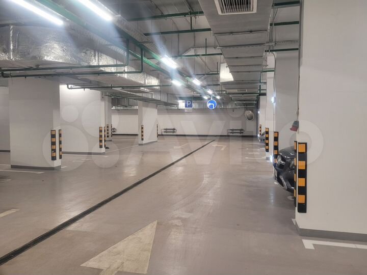 Машиноместо, 15 м²