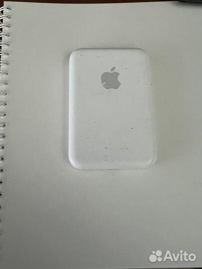 Apple mag safe battery pack
