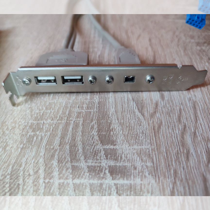 Планка С 2x Usb 2.0 + 1x Ieee 1394 4 Pin
