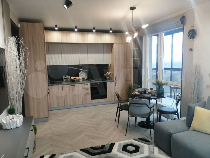 3-к. квартира, 69,9 м², 2/10 эт.