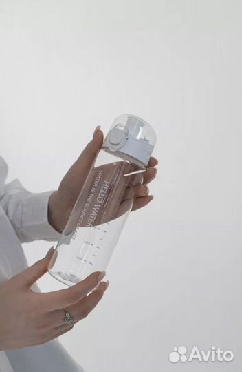 Бутылка для воды и фитнеса