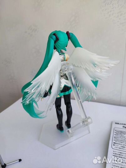 Фигурка figma Hatsune Miku 2.0 mandarake