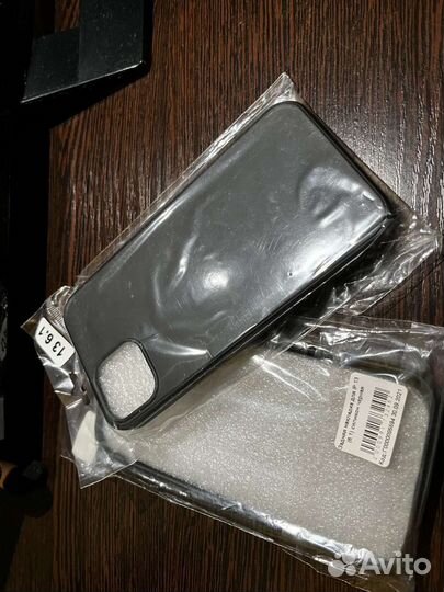 Чехол на iPhone 13