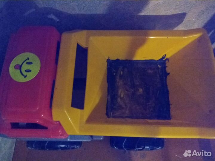 Грузовик супер гигант