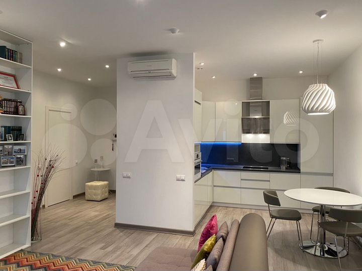 2-к. квартира, 66,7 м², 1/5 эт.