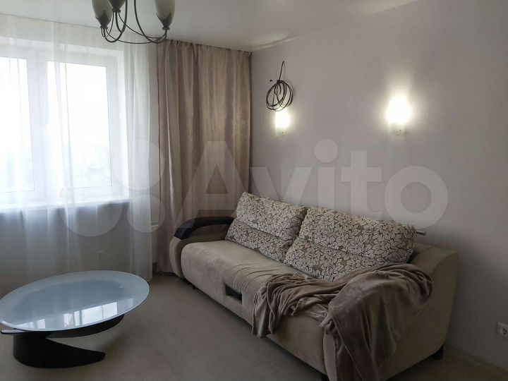 1-к. квартира, 42 м², 14/17 эт.