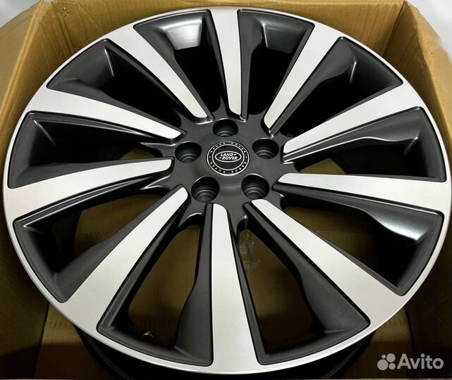 Новые диски Range Rover Sport r22