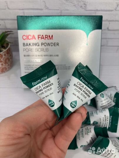 Скраб для лица в пирамидках от Farm Stay