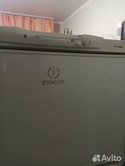 Продам холодильник Индезит