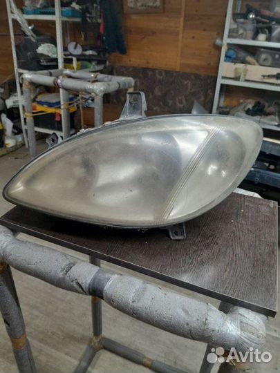 Фара передняя левая Mercedes Vito W639 2003