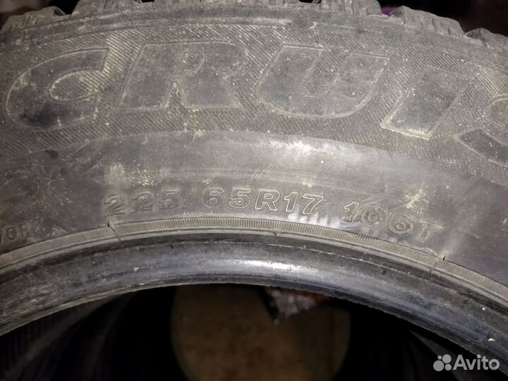 Bridgestone Ice Cruiser 7000 225/65 R17