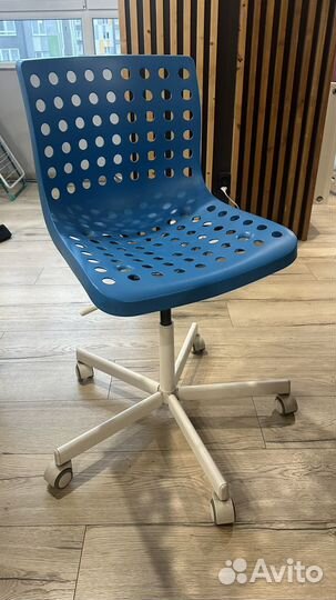 Кресло для школьника (офисное) skalberg office