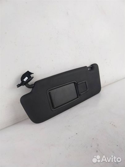 Козырек солнцезащитный (внутри) ауди Q5