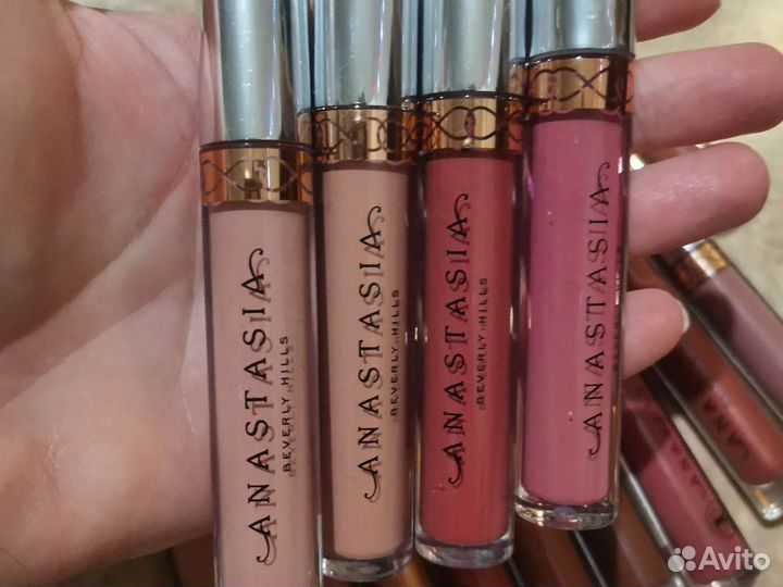 Помада Анастасия Беверли хилс