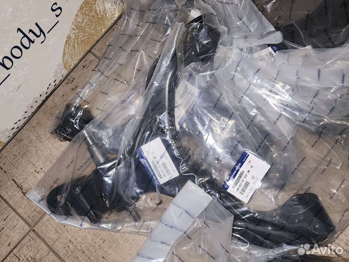 Рычаг нижний Ссангйонг Кайрон новый