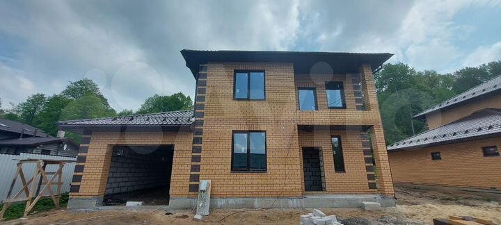 Дом 160 м² на участке 10 сот.