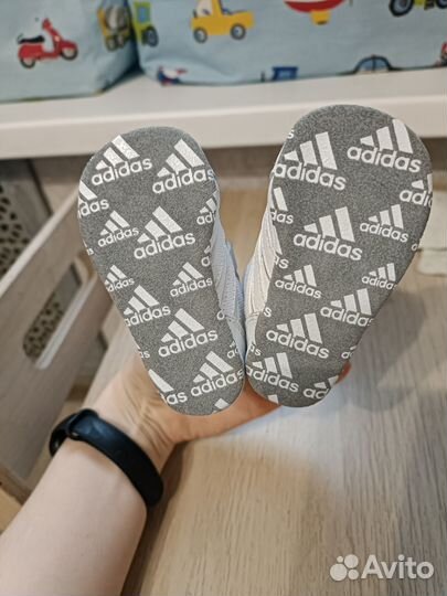 Кроссовки детские adidas