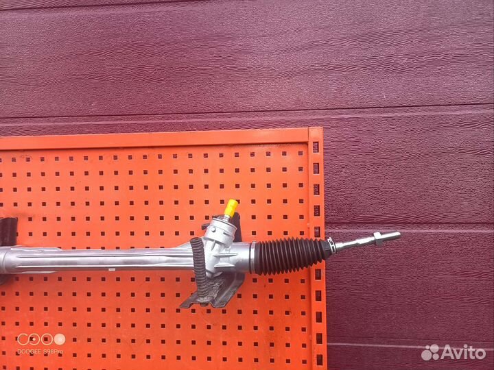 Рулевая рейка Toyota Rav 4