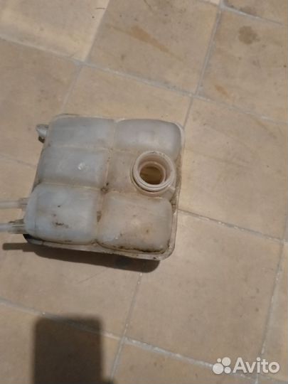Расширительный бачок ford focus 2