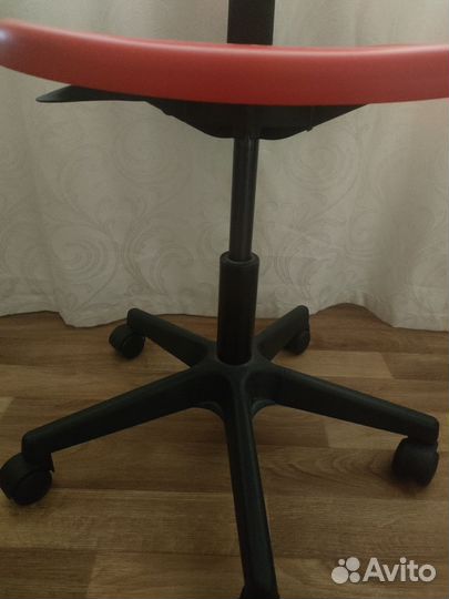 Компьютерный стул IKEA