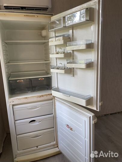 Холодильник