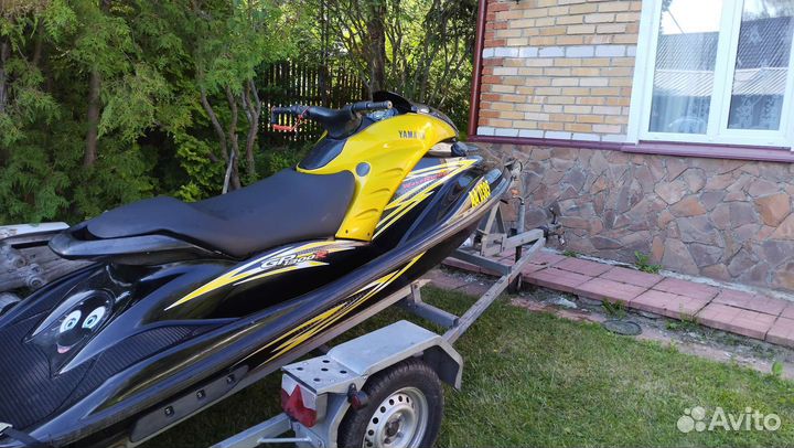 Продается гидроцикл Yamaha GP1300R