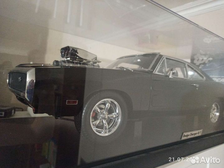 Модель Додж из форсажа 1:8