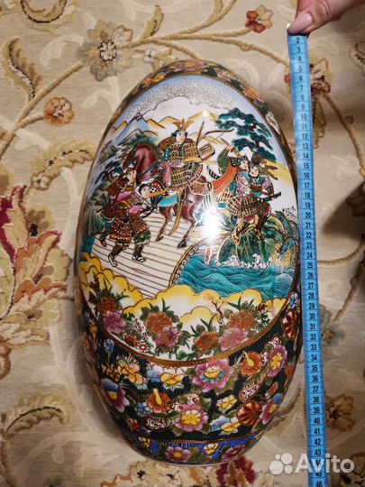 Фарфоровое яйцо Япония