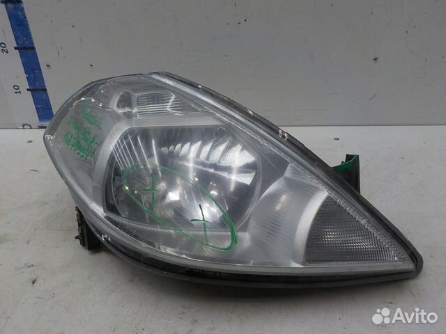 Фара передняя тиида. Фары на тииду передние. Фары на тииду передние. Фара ниссан тиида. Передние фары ниссан тиида 2008.