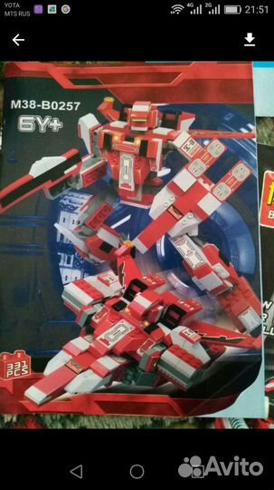 Много конструктора типа лего