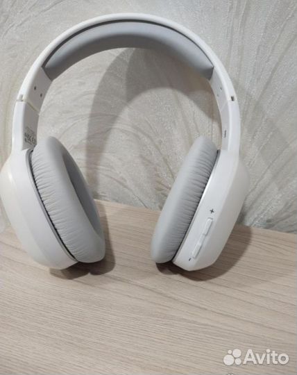 Беспроводные наушники