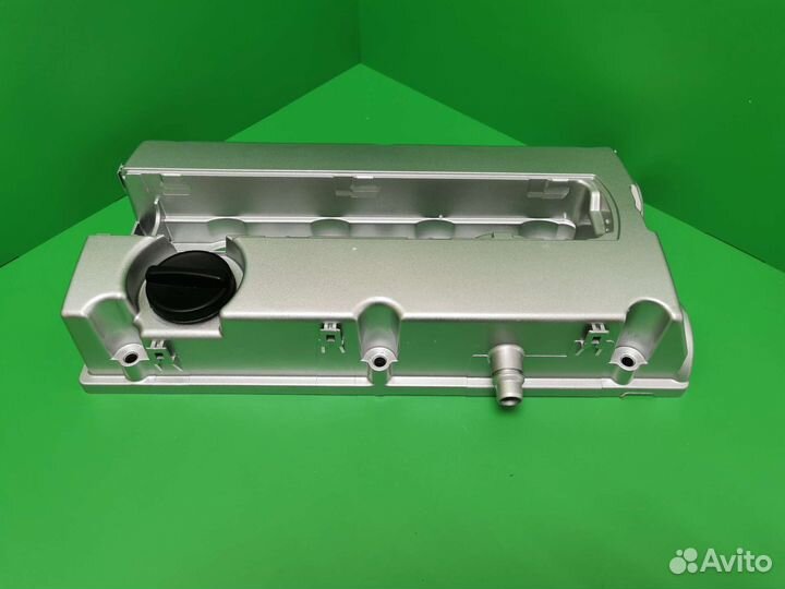 Клапанная крышка Opel Astra, Zafira Vectra Z16XEP