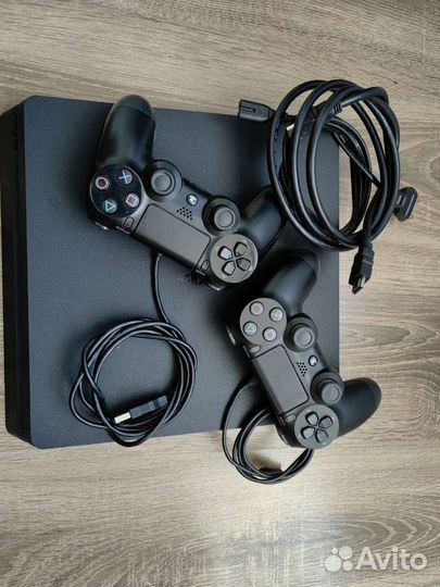Sony playstation 4 PS4 slim 1tb с играми
