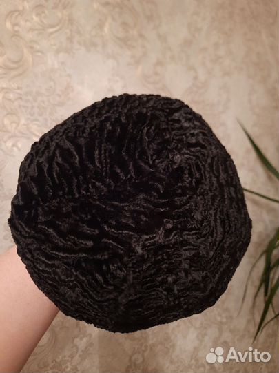 Берет женский