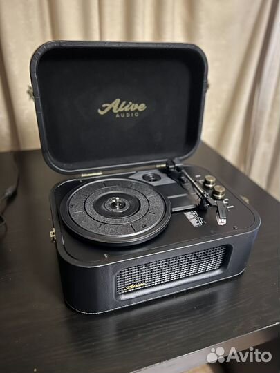 Виниловый проигрыватель Alive audio Stories