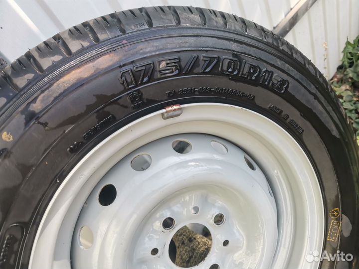 Новое колесо на запаску 175/70 R13