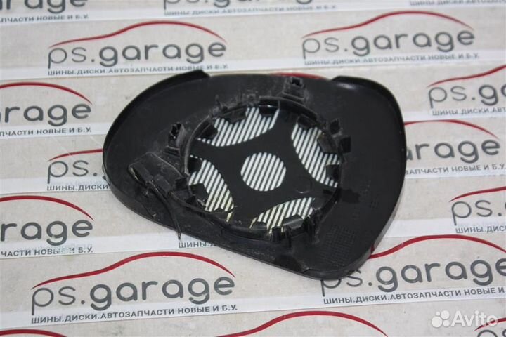 Зеркальный элемент правый Peugeot-Citroen 207