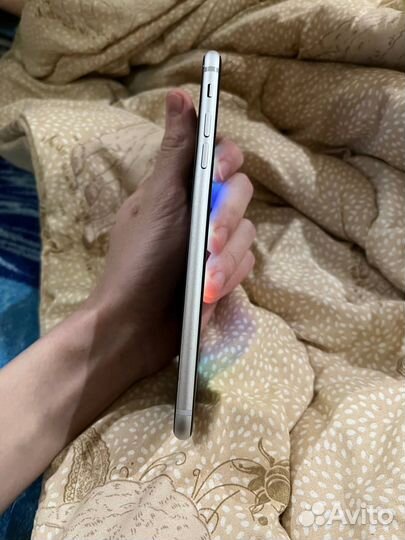 iPhone 8 Plus, 64 ГБ